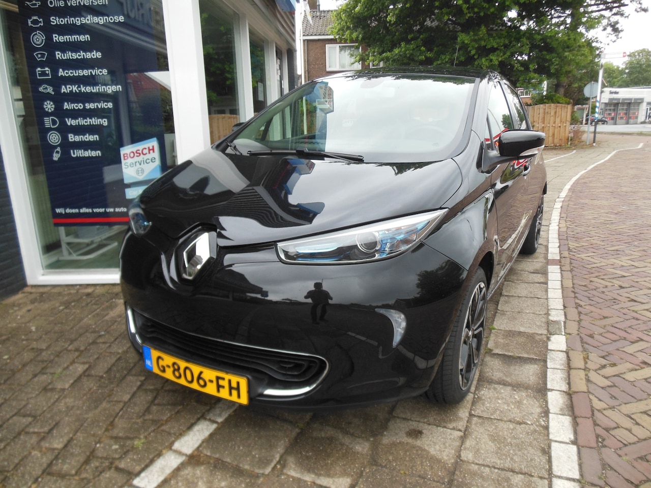 Renault Zoe - R110 Iconic 41 kWh 12 maanden bovag garantie - AutoWereld.nl