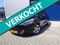 Renault Clio Estate - 1.5 dCi ECO Dynamique AIRCO Zwart 154DKM NAP 2015