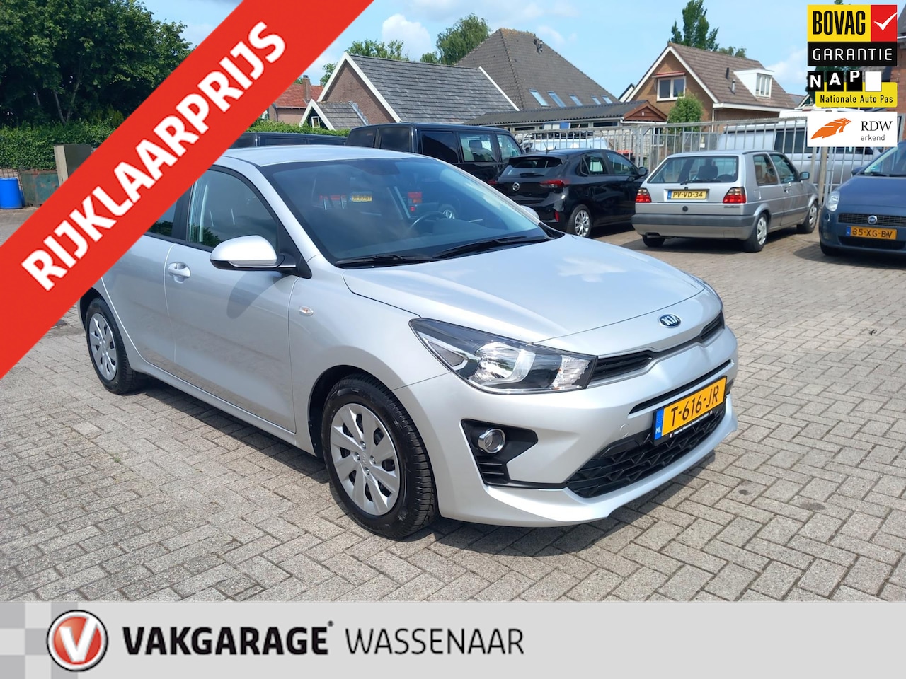 Kia Rio - 1.2i 83pk 5drs stuur en stoel verwarming - AutoWereld.nl