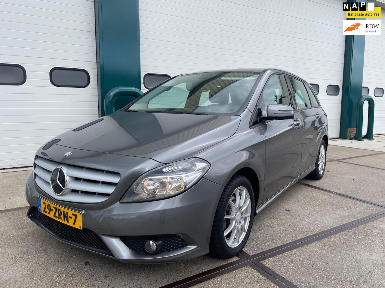 Mercedes-Benz B-klasse - 180 180 - AutoWereld.nl