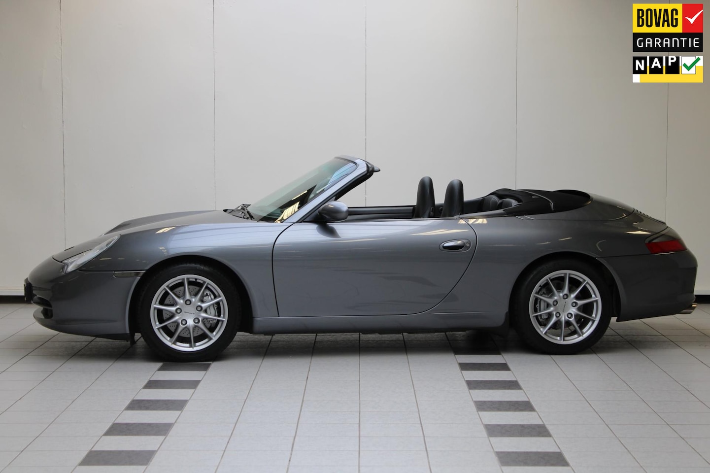 Porsche 911 Cabrio - 3.6 Carrera 4*1e Eigenaar*Hardtop*Nap* - AutoWereld.nl