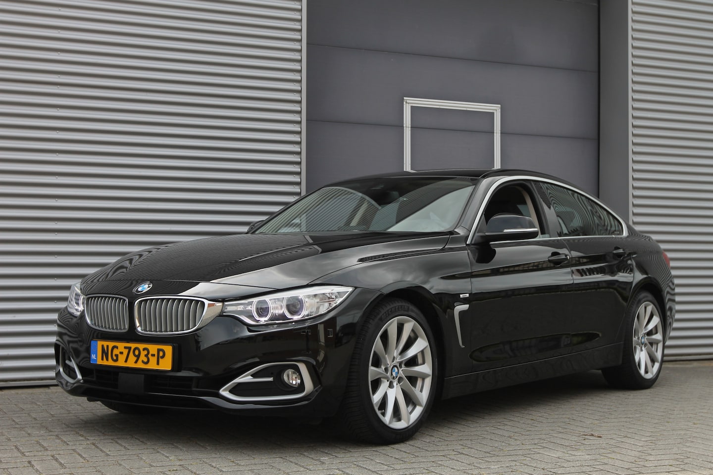 BMW 4-serie Gran Coupé - 420i High Executive I AUTOMAAT I NAVI I 1/2 LEDER I HUD - AutoWereld.nl