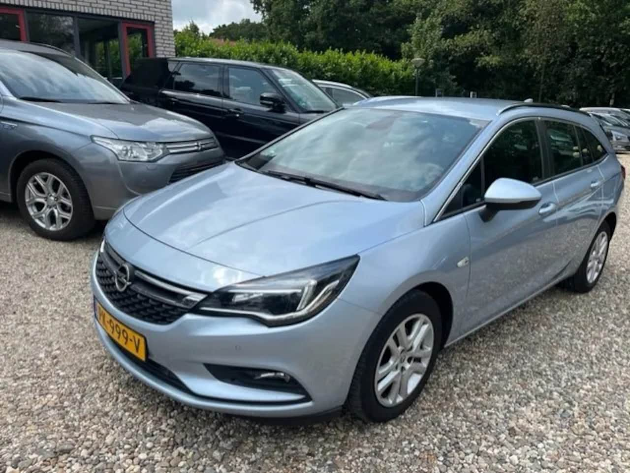 Opel Astra Sports Tourer - 1.6 CDTI Business 1.6 CDTI Business+ - AutoWereld.nl