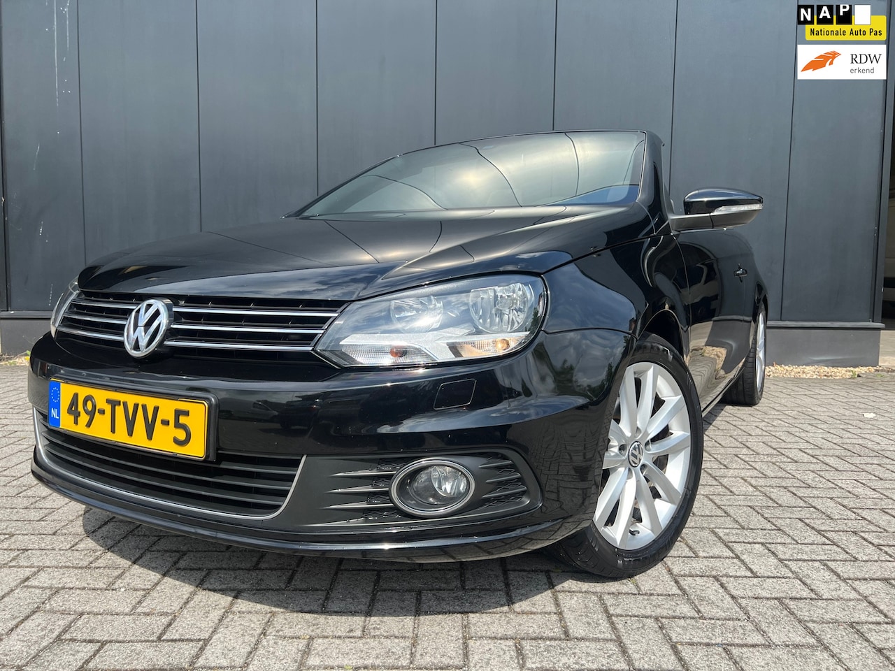 Volkswagen Eos - 1.4 TSI Highline '12 Facelift '12 Clima/17'Lmv/Nap/ZrMooi - AutoWereld.nl