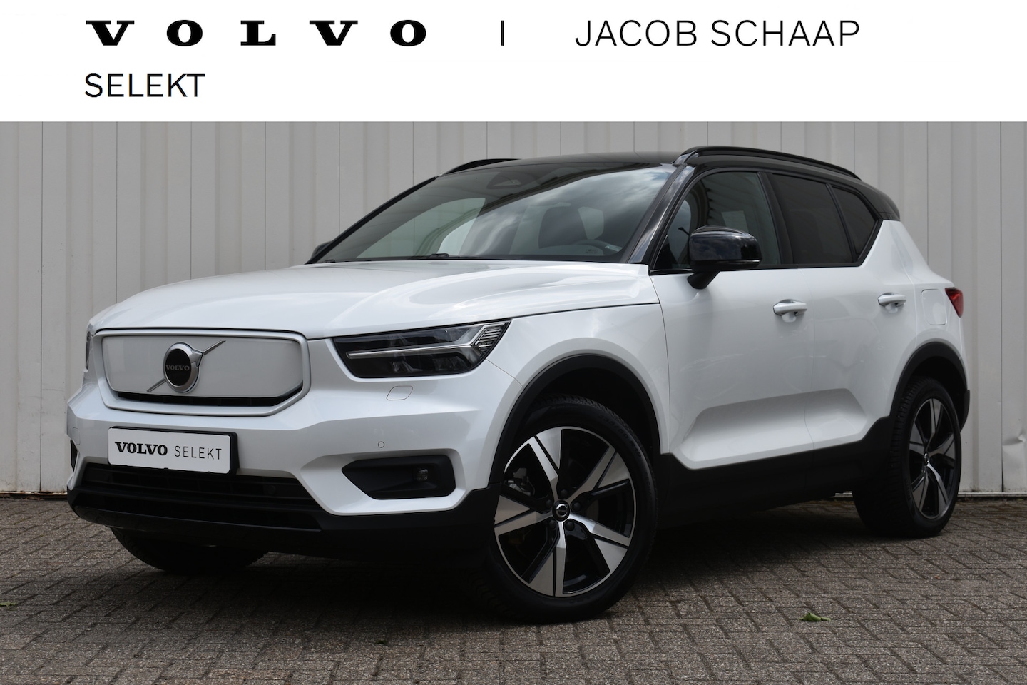 Volvo XC40 - Recharge 232PK Plus | BLIS | PDC + Camera | 19" | Stuur- & stoelverwarming - AutoWereld.nl