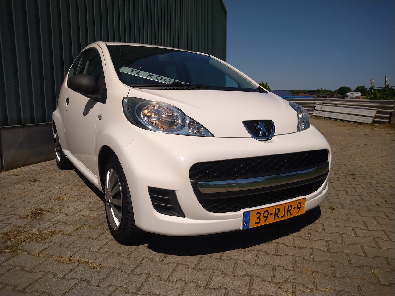 Peugeot 107 - 1.0-12V XR - AutoWereld.nl