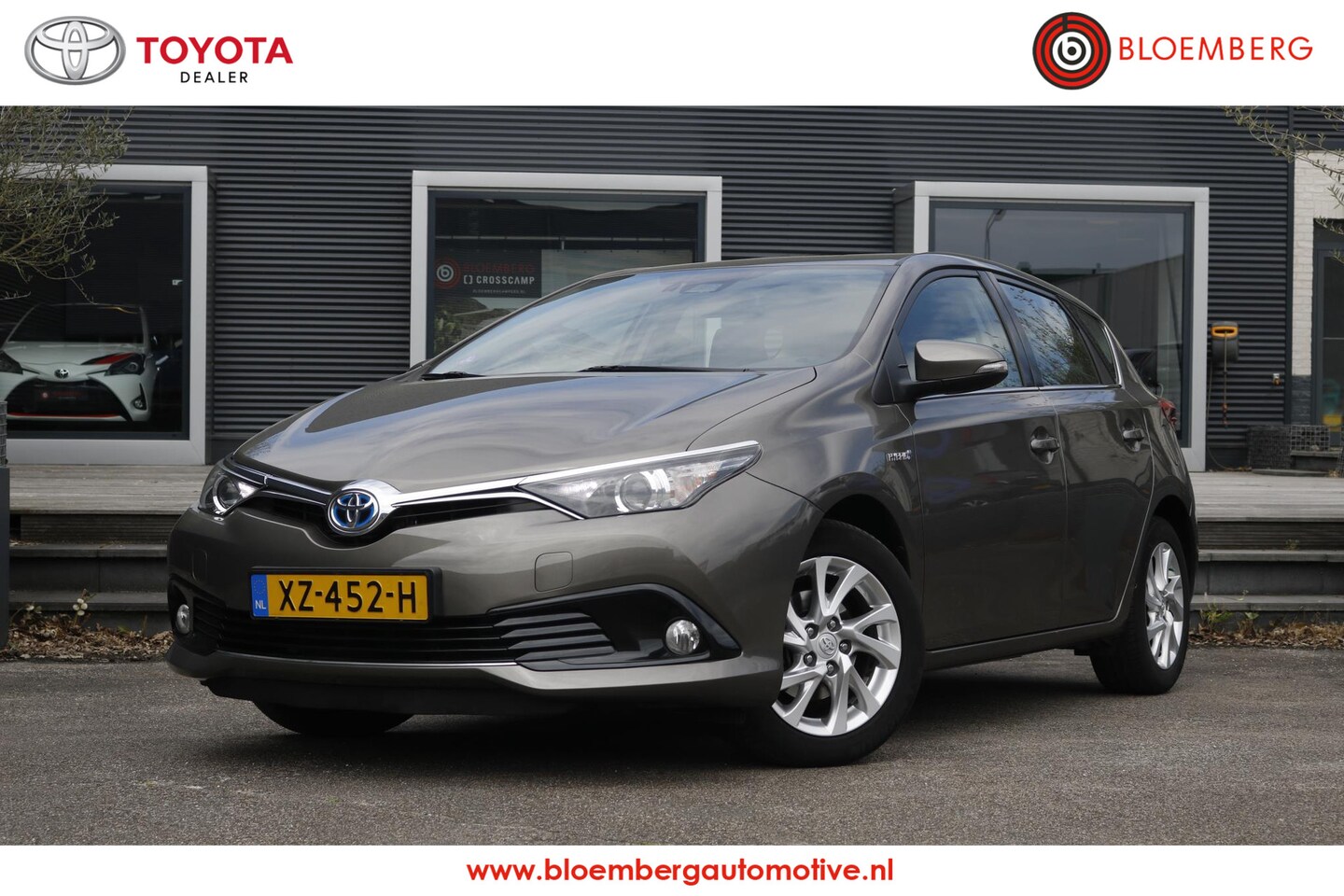 Toyota Auris - 1.8 Hybrid Dynamic 1.8 Hybrid Dynamic - AutoWereld.nl