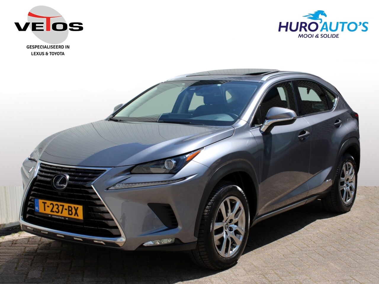 Lexus NX - 300h AWD Premium | Schuifdak | Apple Carplay | Stoelverwarming - AutoWereld.nl