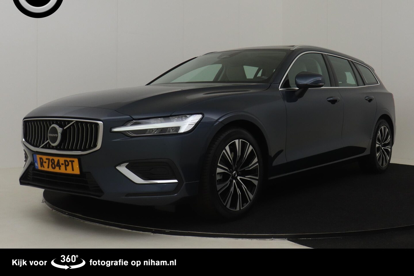 Volvo V60 B3 Plus Bright Driver Assist & Park Assist Line, Panoramadak
