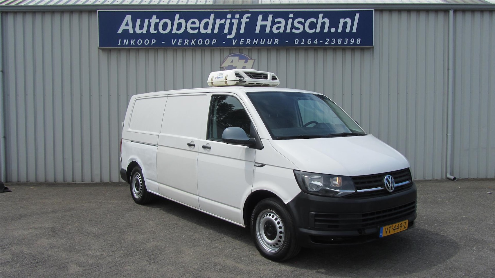 Volkswagen Transporter - CDC 2.0 TDI 114pk L2H1 KOEL / VRIES - AutoWereld.nl