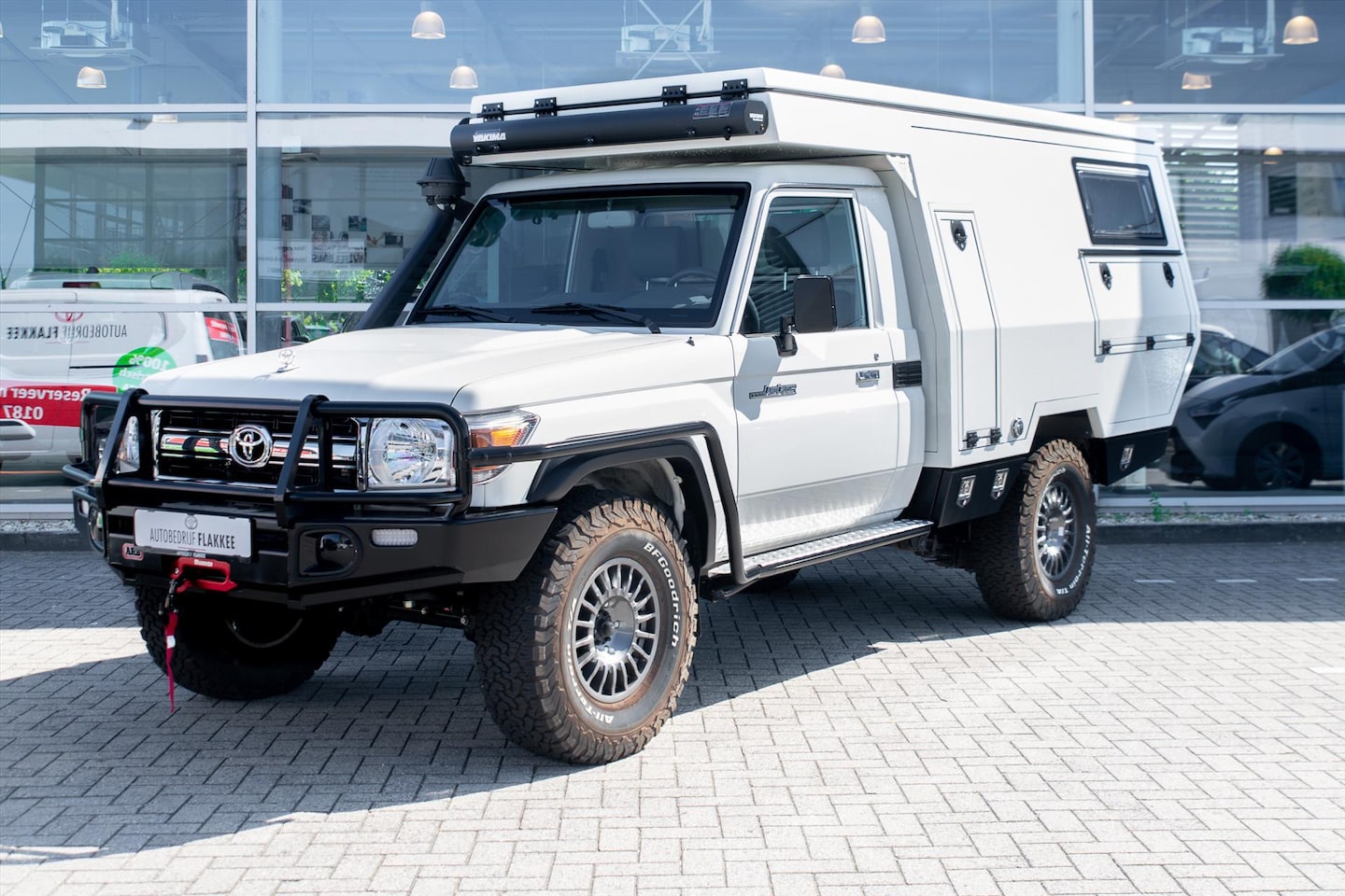 Toyota Land Cruiser - 4.0 V6 Tembo Camper - AutoWereld.nl