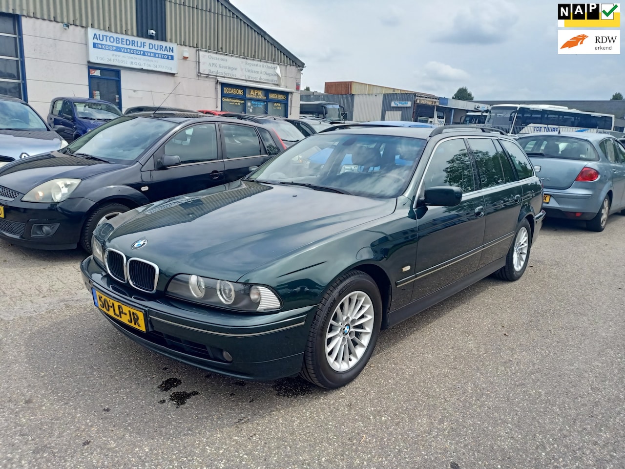 BMW 5-serie Touring - 520i Edition Automaat Xenon NAV.+ clima Bj:2003 NAP! - AutoWereld.nl