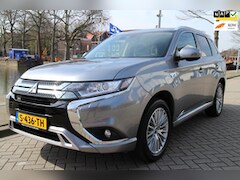 Mitsubishi Outlander - 2.4 PHEV Intense_Splinter Nieuw Auto