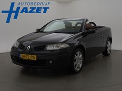 Renault Mégane coupé cabriolet - 2.0 135 PK TECH LINE + LEDER / CLIMATE / 17 INCH