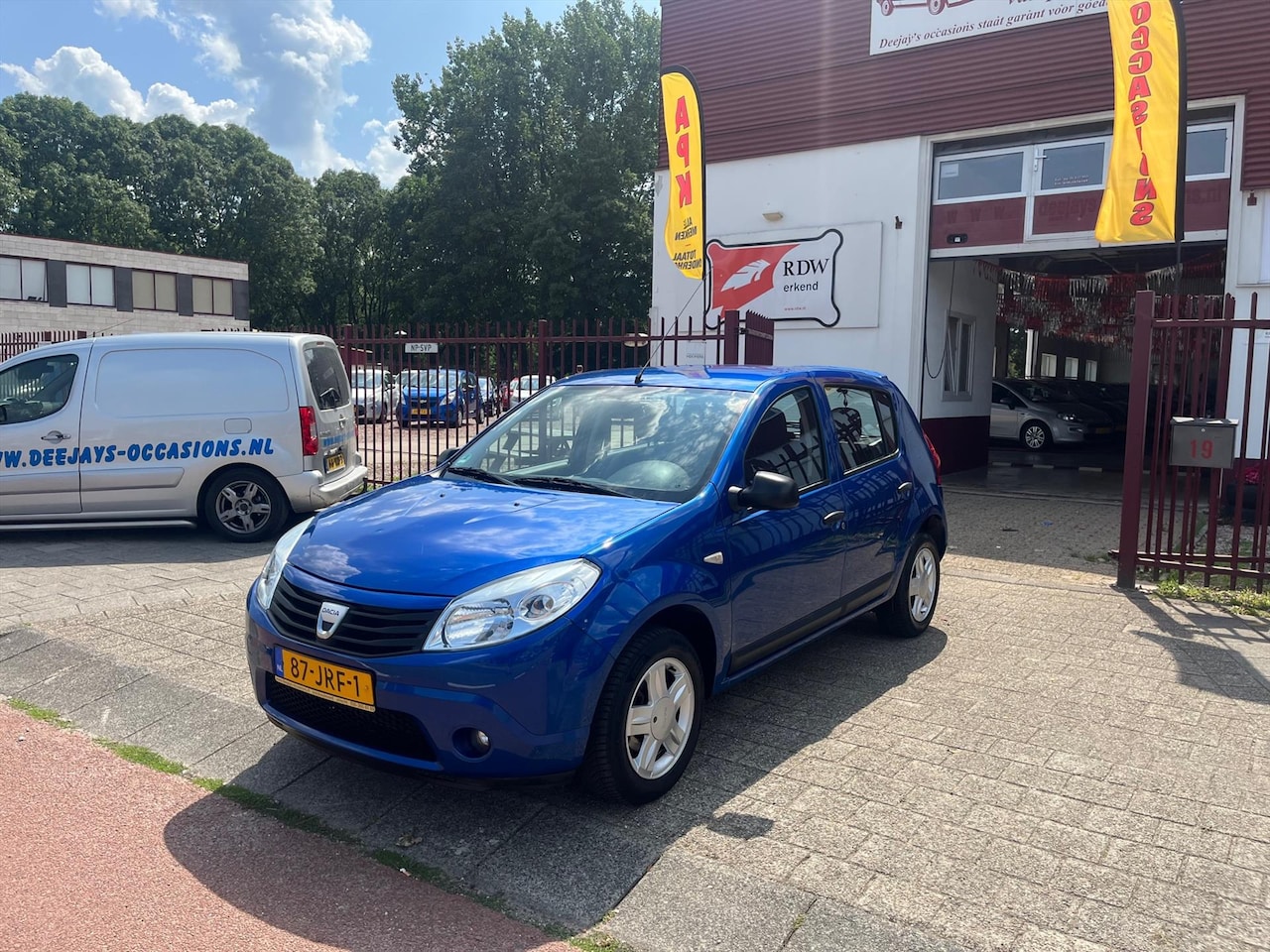 Dacia Sandero - 1.2 16V 75pk Ambiance - AutoWereld.nl