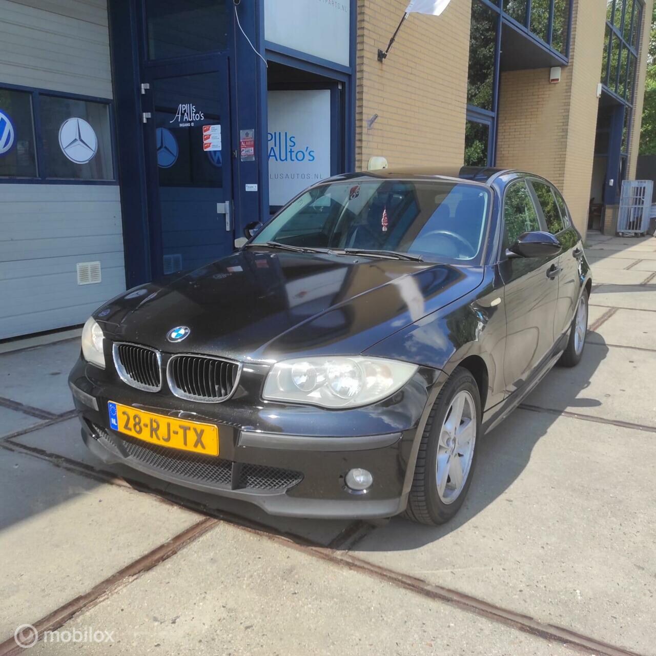 BMW 1-serie - 116i 116i - AutoWereld.nl