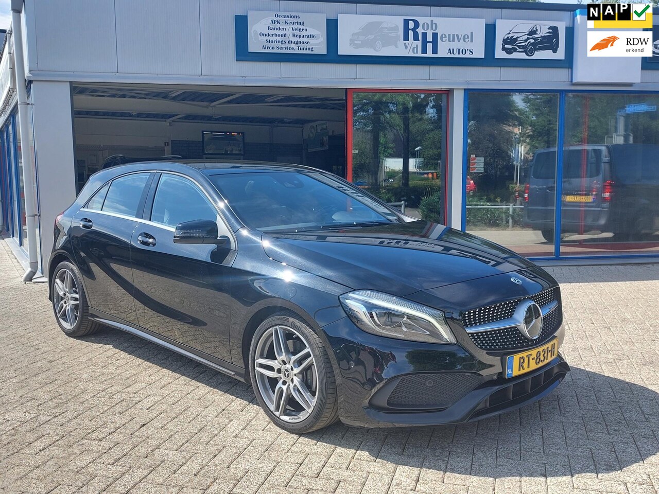 Mercedes-Benz A-klasse - 220 d Ambition AMG panorama|automaat - AutoWereld.nl