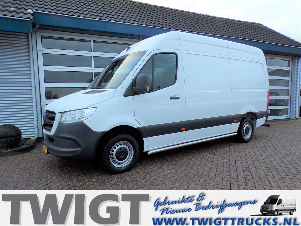 Mercedes-Benz Sprinter - 315 CDI L2H2 Automaat/Airco/7"MBUX - AutoWereld.nl