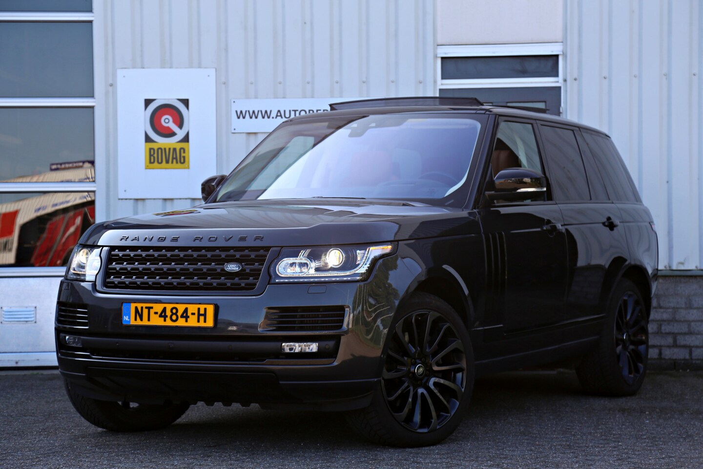 Land Rover Range Rover - 4.4 SDV8 340PK Autobiography*NL-Auto*Perfect LR Onderh.*Panodak/Elek. Trekhaak/ACC/Head-Up - AutoWereld.nl