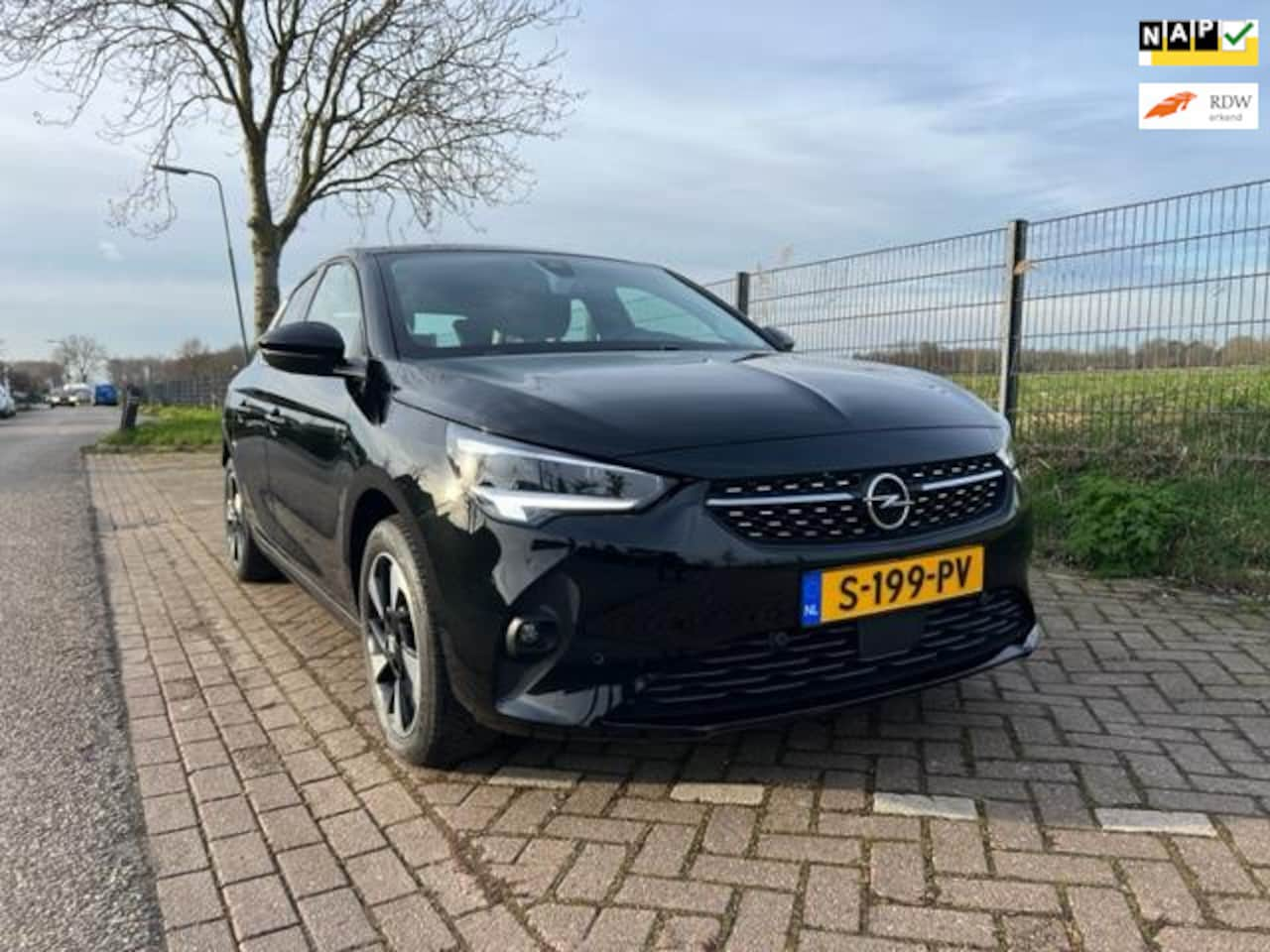 Opel Corsa-e - Elegance 3 fase, Snelladen, Camera, Navigatie, Apple CarPlay, Stuur en stoel verwarming, 2 - AutoWereld.nl