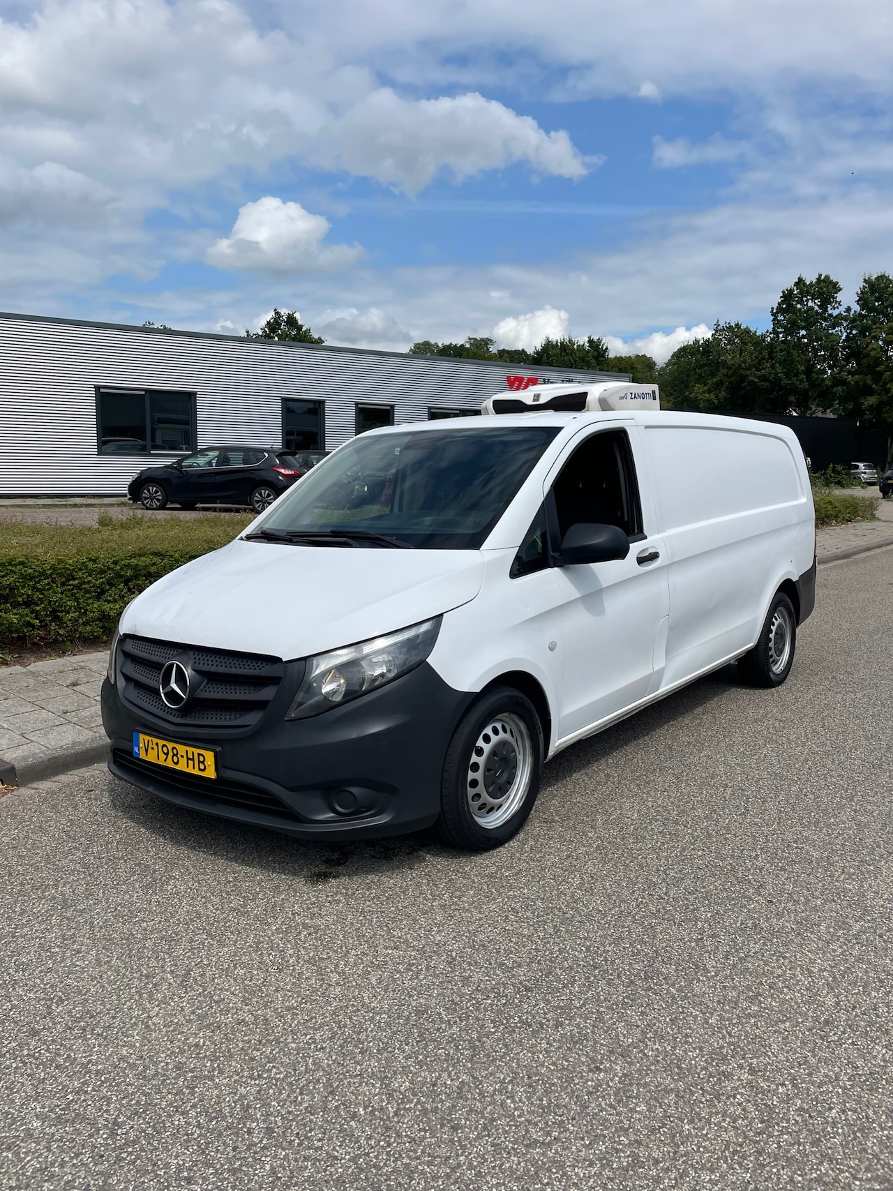 Mercedes-Benz Vito - 114 CDI Extra Lang AUTOMAAT/AIRCO KOEL/VRIES WAGEN - AutoWereld.nl