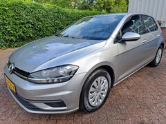 Volkswagen Golf - 1.6 TDI Trendline AIRCO/CRUISE/NAVI/TREKHAAK/DAB 116PK