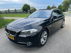 BMW 5-serie Touring - 530xd High Executive