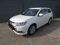 Mitsubishi Outlander - 2.4 PHEV Intense