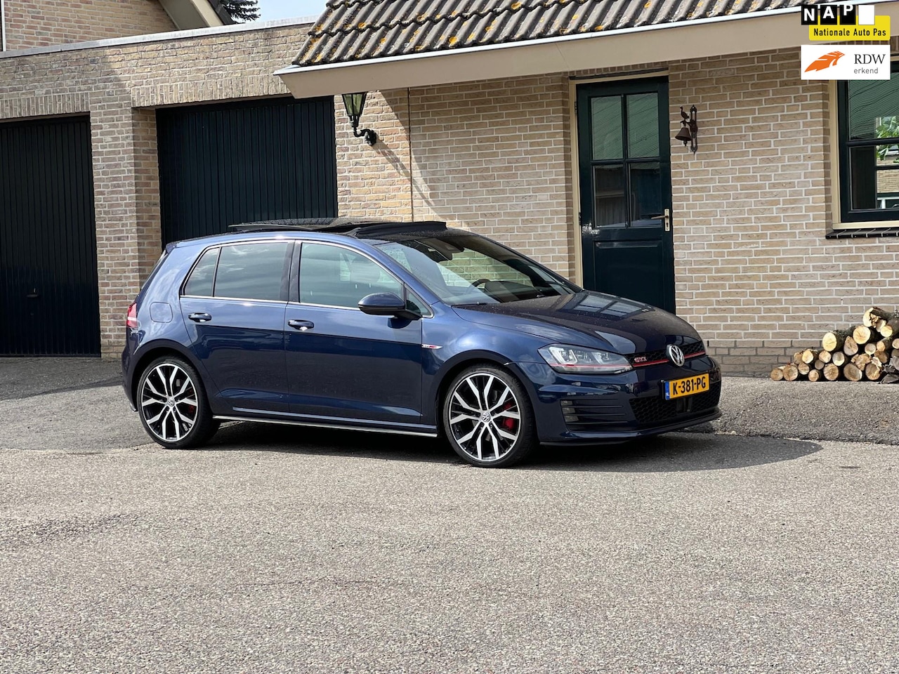 Volkswagen Golf - 2.0 TSI GTI DSG | PANO | ACC | STANDKACHEL - AutoWereld.nl