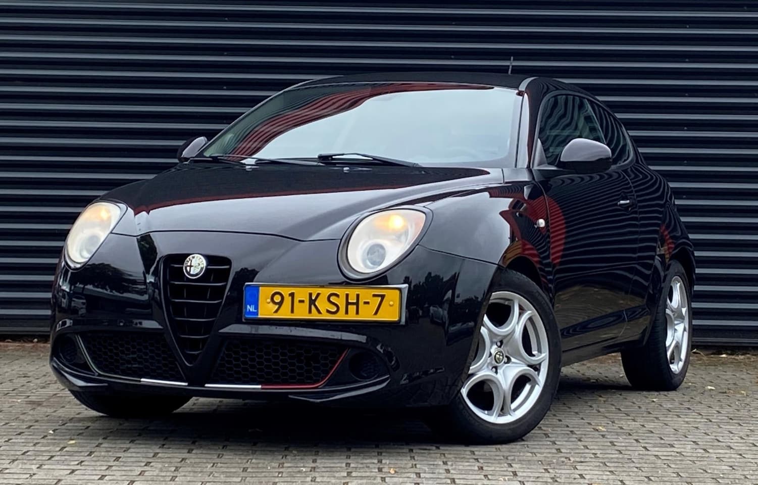 Alfa Romeo MiTo - 1.4 Progression | Airconditioning | 17'' Lichtmetalen velgen | Sportstoelen | Radio/cd | N - AutoWereld.nl