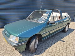 Peugeot 205 - Cabrio Roland Garros