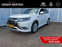 Mitsubishi Outlander - 2.4 PHEV Instyle | Lederen bekleding | Schuifdak | Trekhaak
