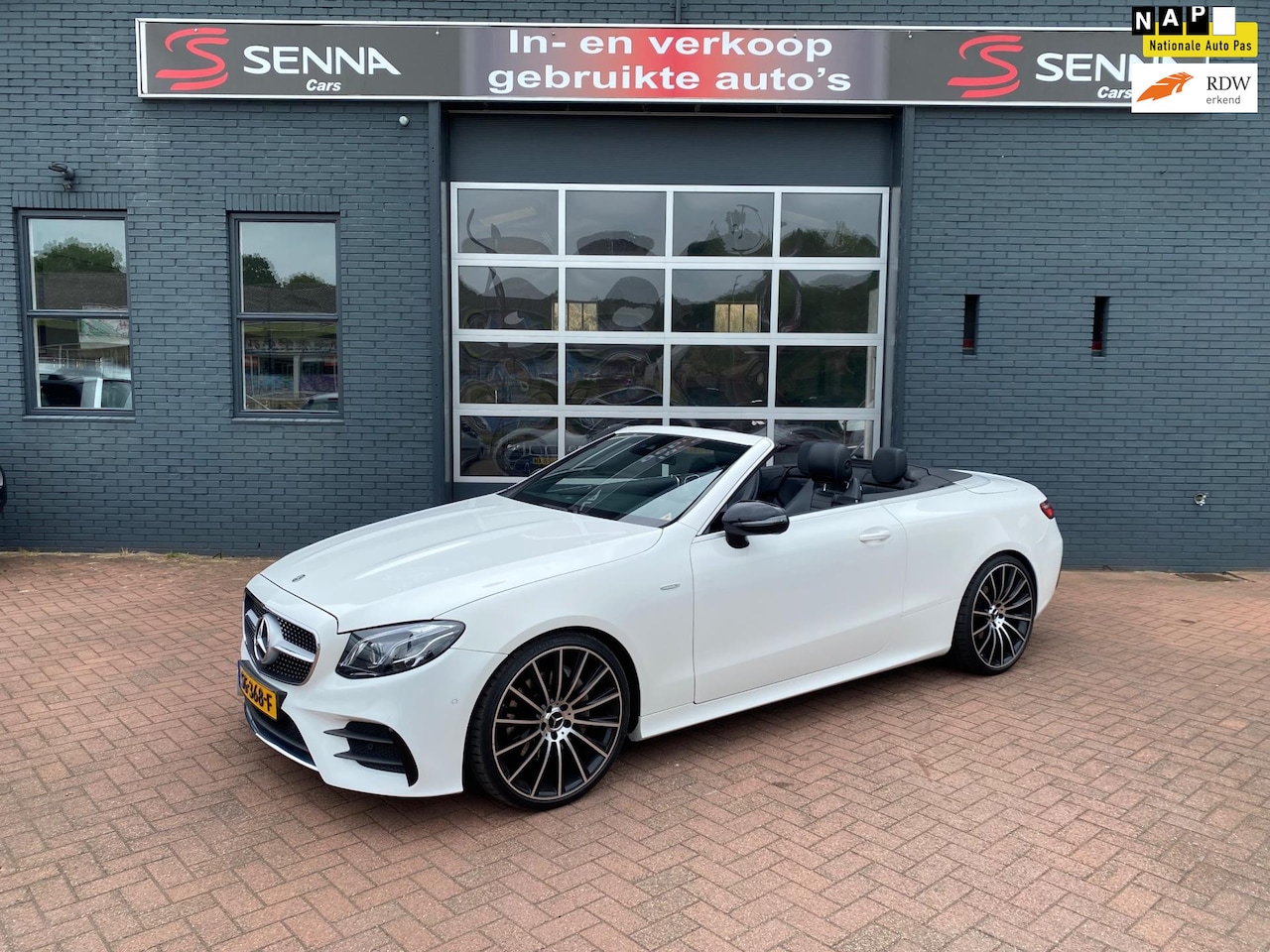 Mercedes-Benz E-klasse Cabrio - 220d - AMG Edition - 21 Inch - AutoWereld.nl