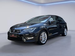 Seat Leon - 1.8 TSI FR Climate control, Apple Carplay, Cruise control, 17"Lichtmetalen velgen, USB/AUX