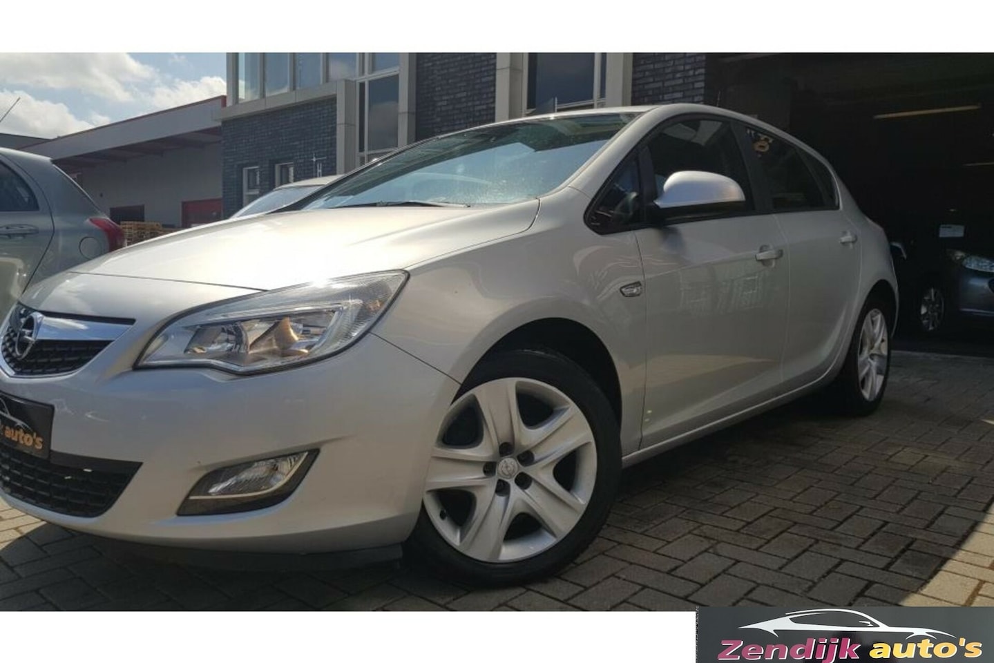 Opel Astra - 1.4 Edition Airco, Cruise-Control, Voice-Control, Elektrische ramen,Centrale Vergrendeling - AutoWereld.nl