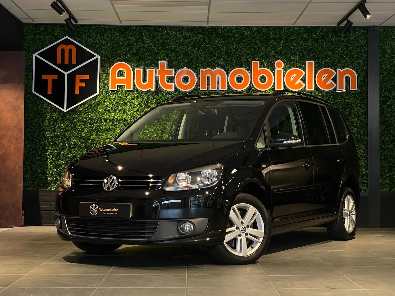 Volkswagen Touran - 1.4 TSI Highline MATCH ed. - AutoWereld.nl