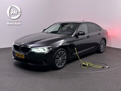 BMW 5-serie - 530e Sportline Plug In Hybrid Dealer O.H PHEV | Adaptive Cruise | Live Cockpit Pro | Apple