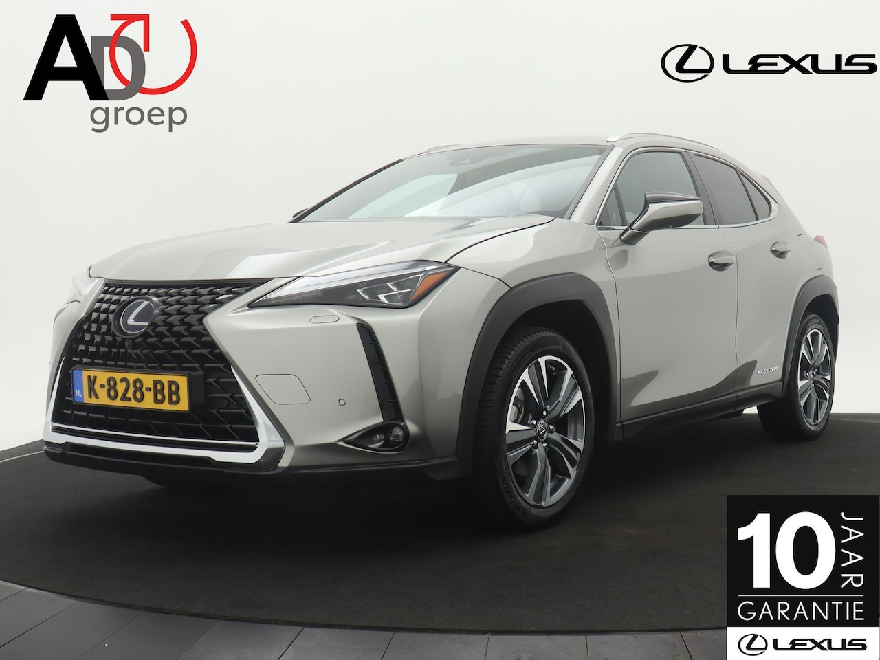 Lexus UX - 300e Executive | 8% Bijtelling | Mark Levinson | Apple Carplay | Head-Up Display | - AutoWereld.nl