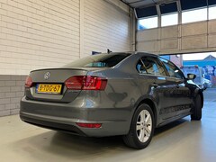 Volkswagen Jetta - 1.4 TSI Hybrid Comfortline