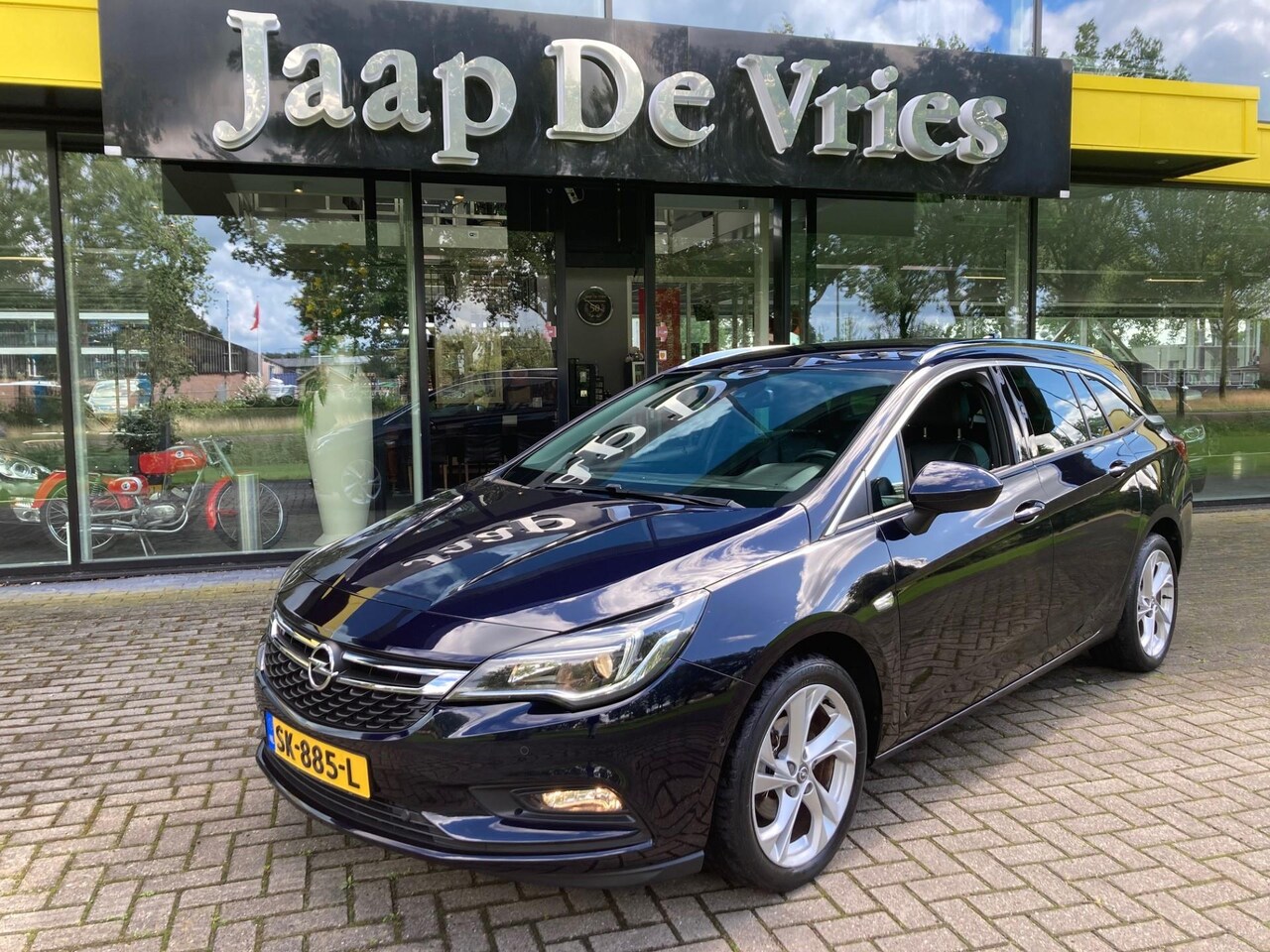 Opel Astra Sports Tourer - 1.4 Business Executive 1.4 Business Executive - AutoWereld.nl