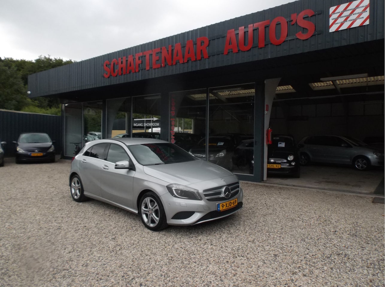 Mercedes-Benz A-klasse - 180 Prestige Comfort AUTOMAAT met trekhaak apk 22-09-2024 - AutoWereld.nl