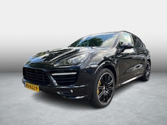 Porsche Cayenne - 4.8 Turbo