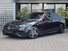 Mercedes-Benz C-klasse - 180 | AMG-Line, Stoelverwarming, Spoorassistent, Achteruitrijcamera, Apple Carplay