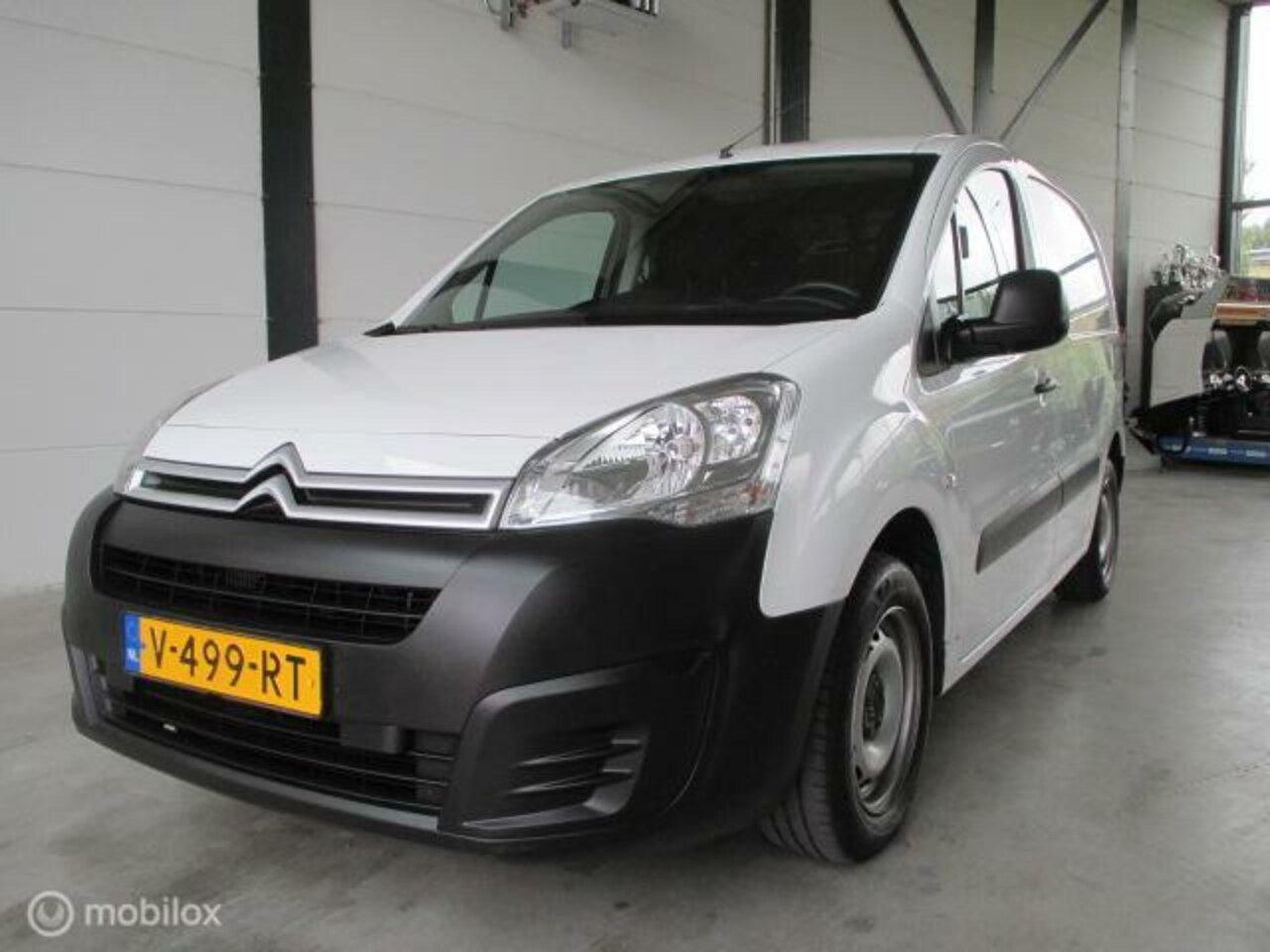 Citroën Berlingo - bestel 1.6 BlueHDI 100 Comfort - AutoWereld.nl