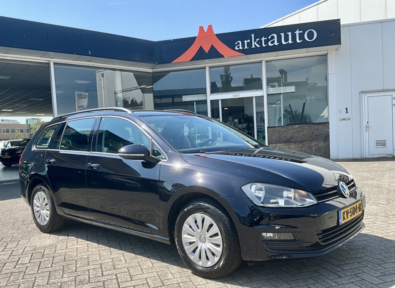 Volkswagen Golf Variant - 1.2 TSI Trendline Carplay Airco Navi - AutoWereld.nl