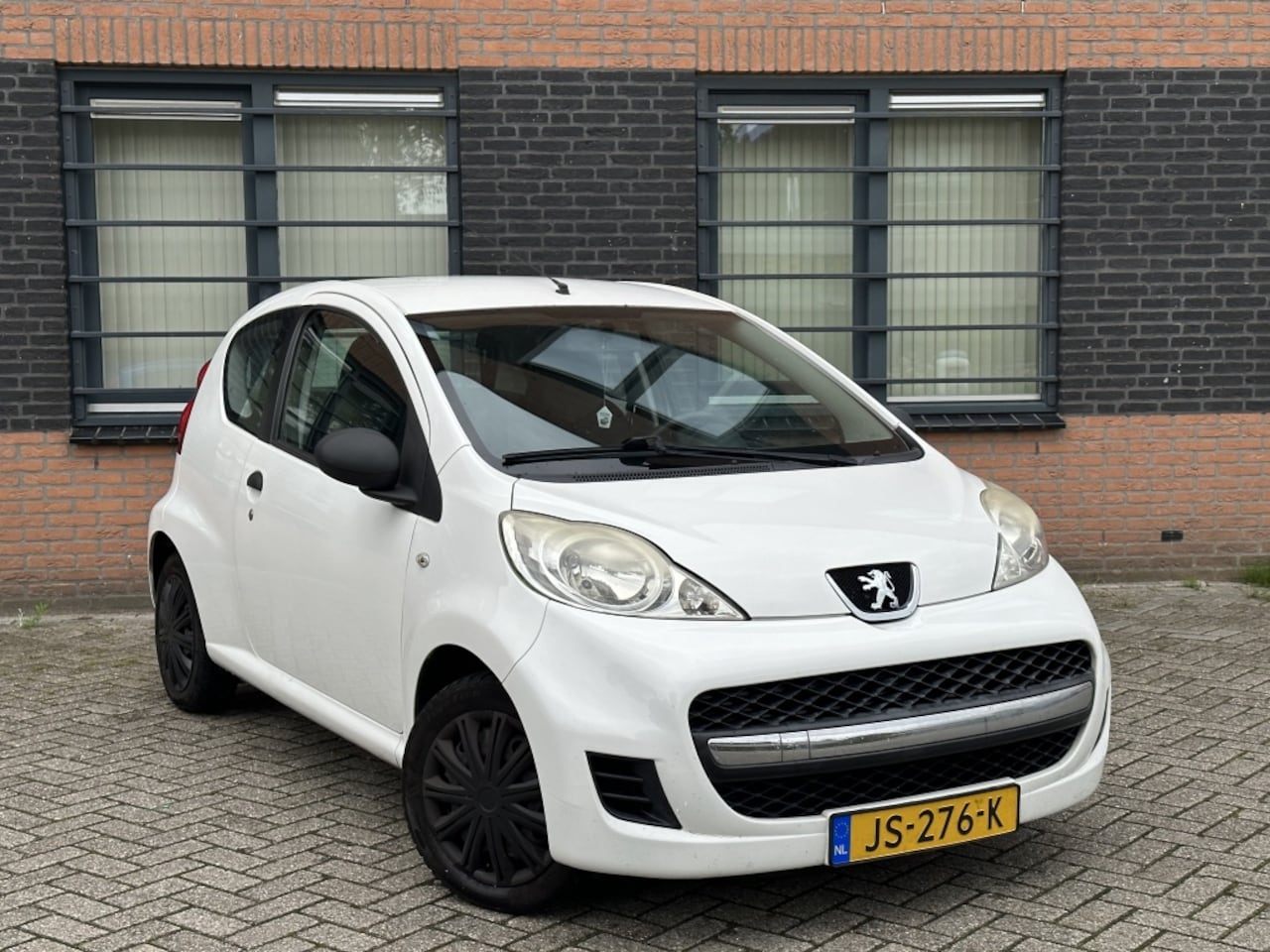 Peugeot 107 - 1.0-12V XS 1.0-12V XS - AutoWereld.nl