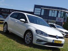 Volkswagen Golf - 1.6 TDI Trendline 5-deurs - Automaat, Multimedia, Automatische airco, Adaptieve cruise con