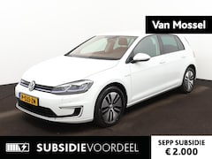 Volkswagen e-Golf - | Navigatie | Stoelverwarming | Parkeersensoren | LED verlichting | Camera |