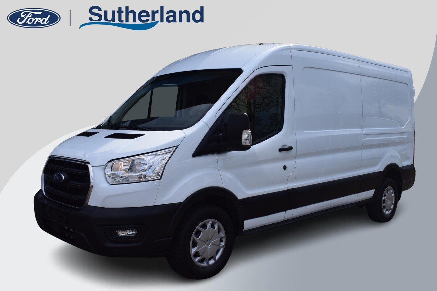 Ford Transit - 350 2.0 TDCI L3H2 Trend 130pk Trekhaak | Airco | Parkeersensoren | Cruise Control | - AutoWereld.nl