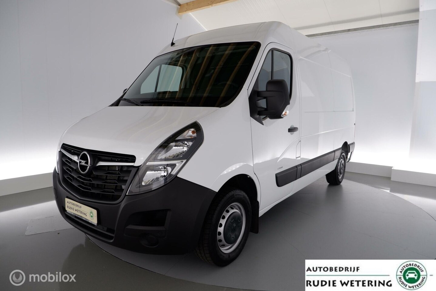 Opel Movano - 3300 bestel 2.3 Turbo 136PK L2H2 nav/cam/tel/dab - AutoWereld.nl